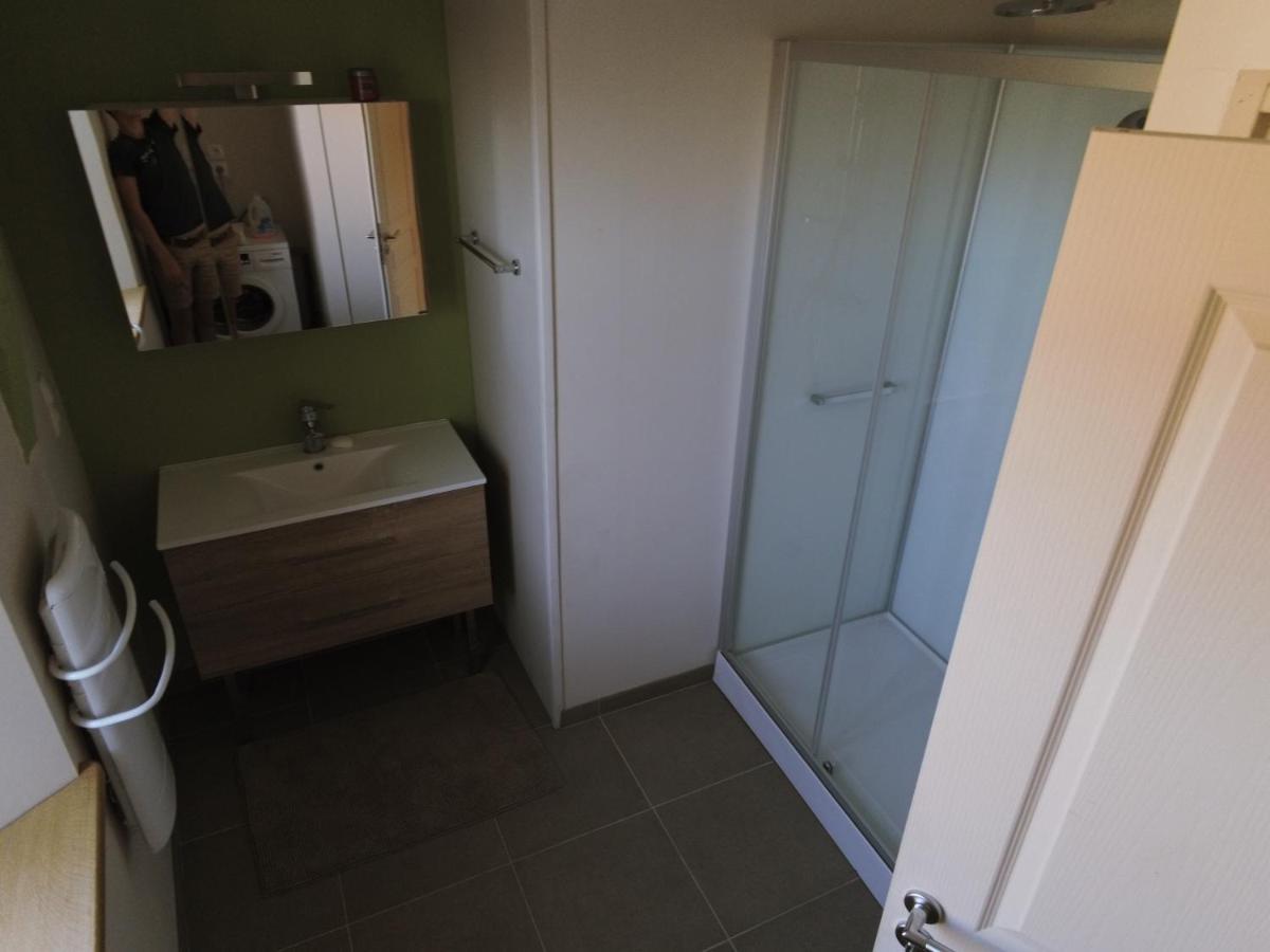 Logement Nenuphar Avallon Luaran gambar